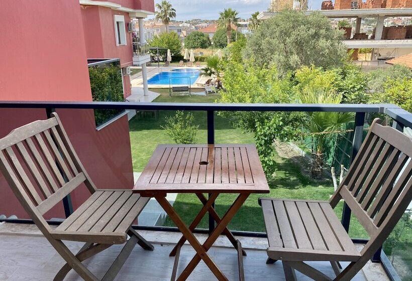 اتاق لوکس سه تخته, Cilek Butik Otel
