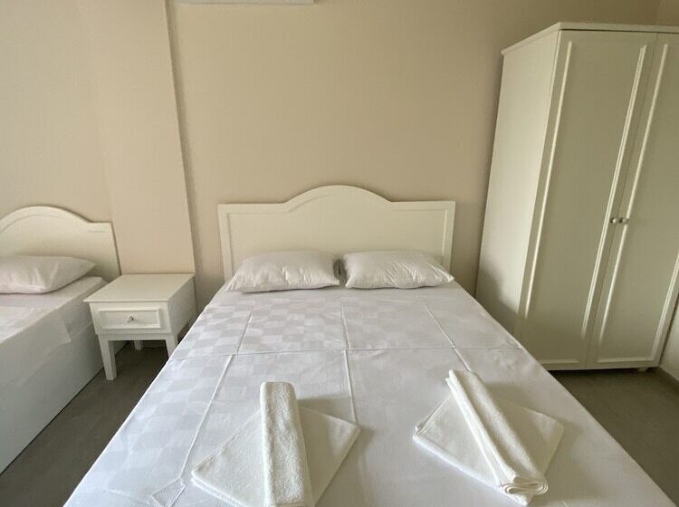 اتاق لوکس سه تخته, Cilek Butik Otel