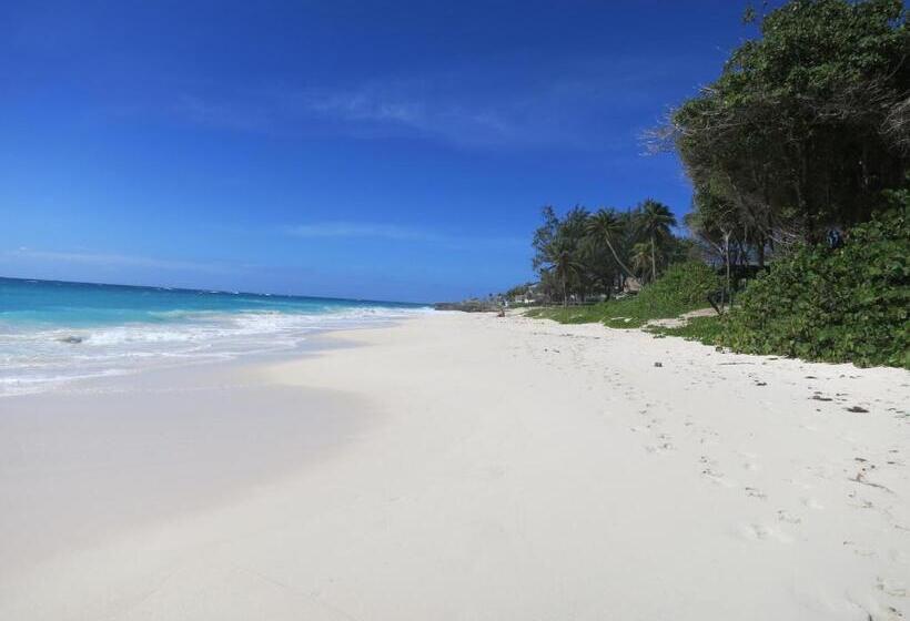 استودیوی استاندارد با چشم‌انداز دریا, Inchcape Seaside Villas