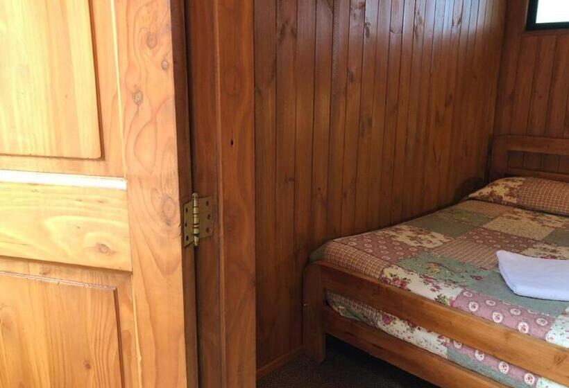 اتاق اکونومی, Hostal El Nogal Pucón