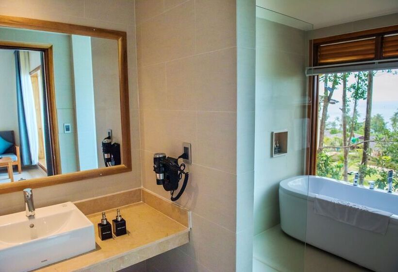 اتاق لوکس با چشم‌انداز باغ, Camia Resort & Spa