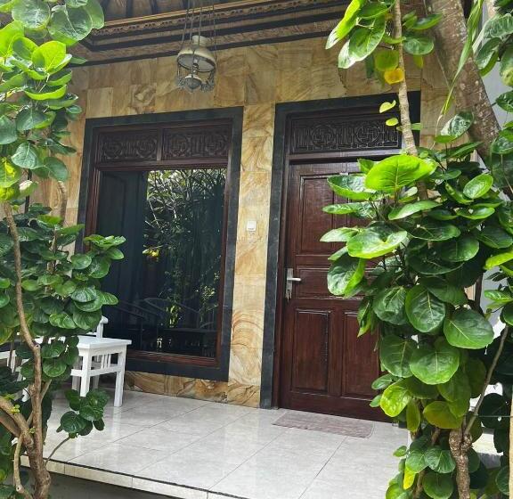 Номер Стандарт с Балконом, Tarci Bungalows Lembongan