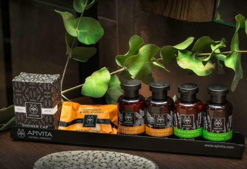 Полулюкс, Kores Boutique Hotel & Spa