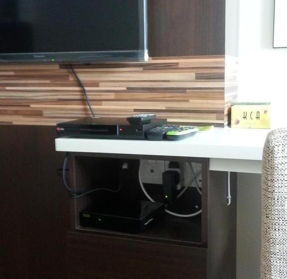 إستديو عائلى, Best Studio Guest House