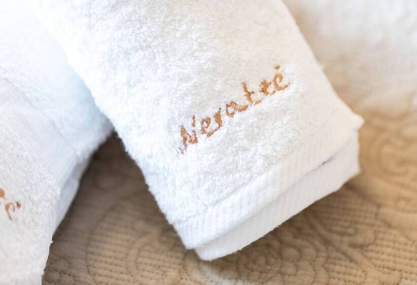 جناح سرير كينج, Neratze Hammam Suites