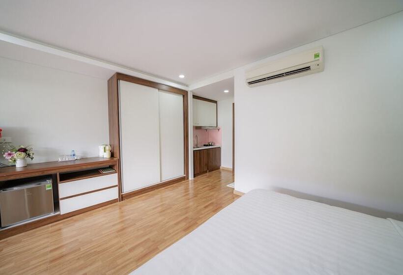 آپارتمان خانوادگی, Happy Apartment