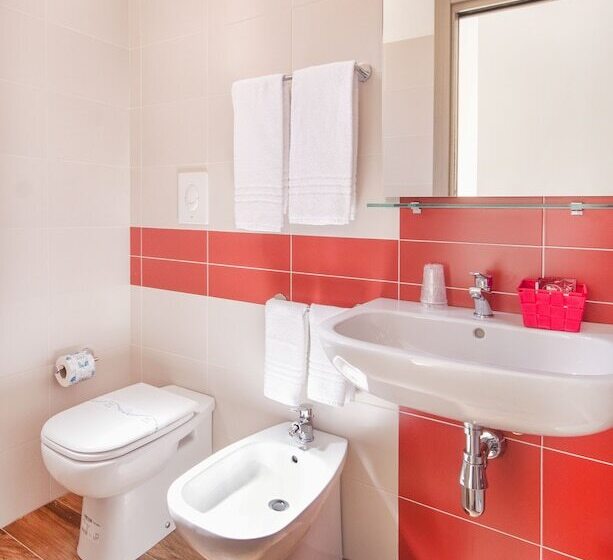 Номер Стандарт Трехместный, B&b La Torre