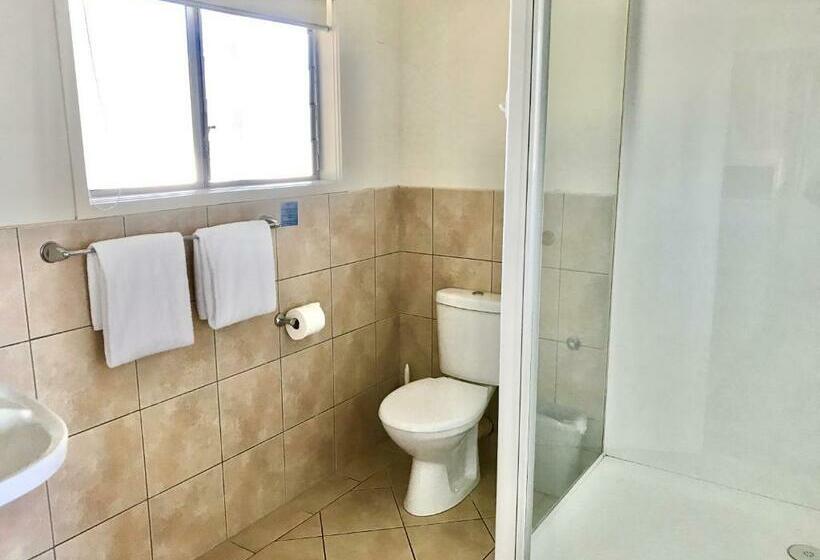 Номер Стандарт Вид на Озеро, Tui Oaks Motel