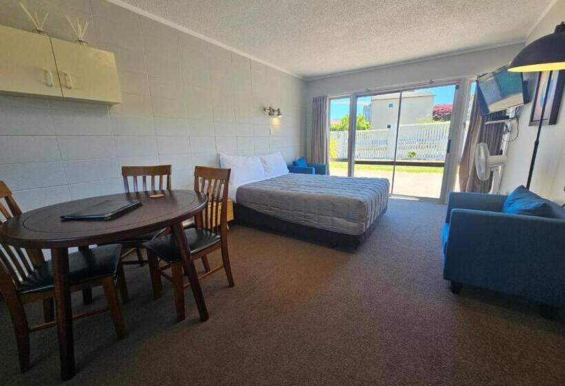 Апартаменты 1 Спальня Нижний Этаж, Tui Oaks Motel