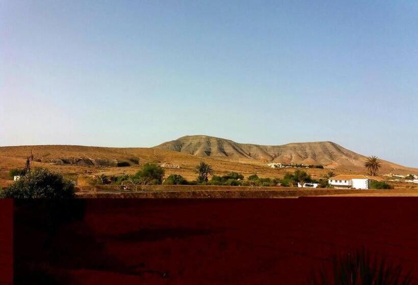 سوییت لوکس, Rural Rugama