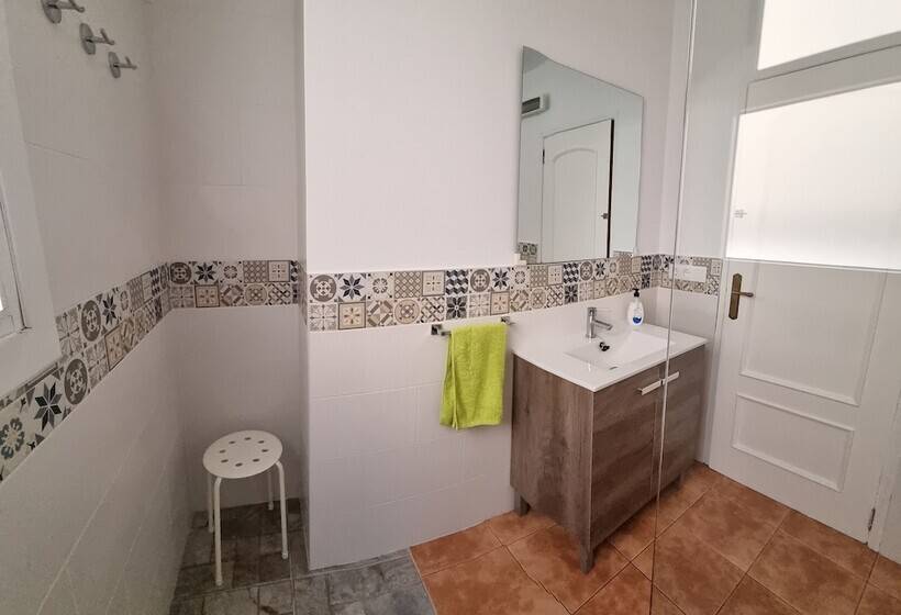 آپارتمان اکونومی 1 خوابه, Casa Camino Al Castillo