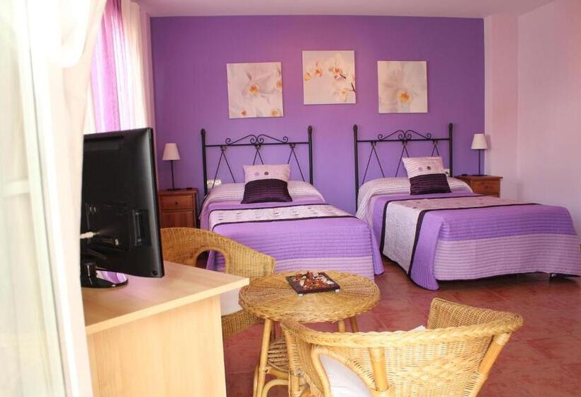 Семейный Номер, Hostal Zaguan