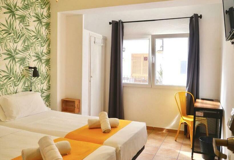标准间, Nanit Rooms Ibiza Hostal