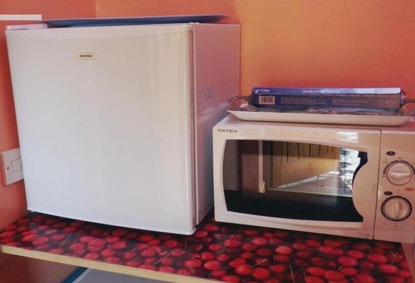Номер Стандарт, Kenilworth Garden Accomodation