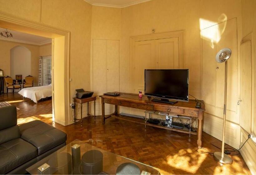 Дом 1 Спальня, Chambre D Hotes La Maison De Maître