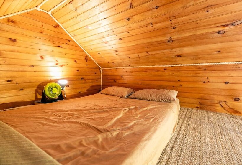 کابین, Walnut Canyon Cabins