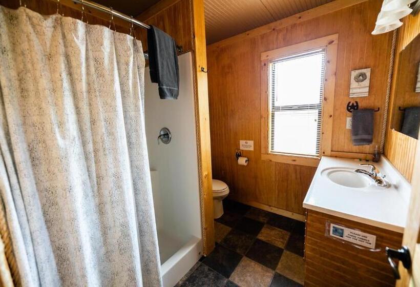 کابین, Walnut Canyon Cabins