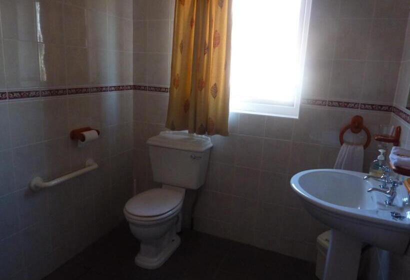 Номер Стандарт, Manorview B&b