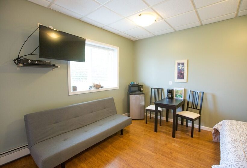 اتاق استاندارد, Trailhead Lodging