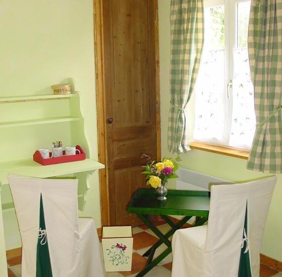 Quarto Estandar Vista Jardim, B&b Au Petit Tambour D Autingues