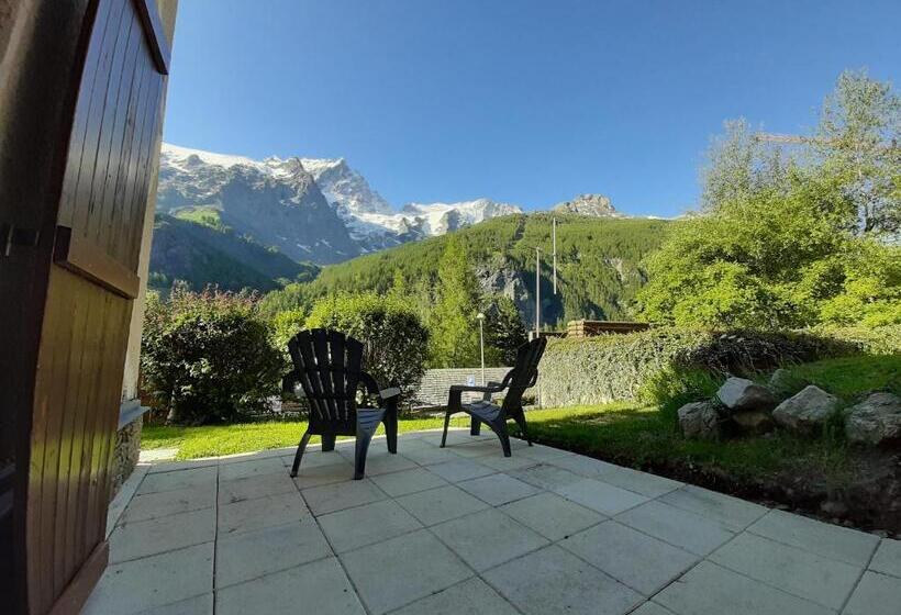 Шале 1 Спальня, Locations Appartements & Chalets   Village Piéton, Vue Glaciers