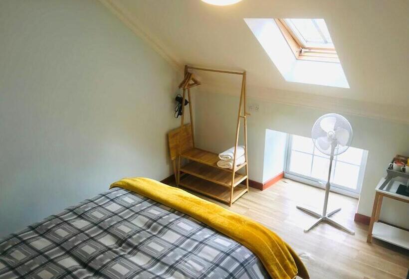 Семейный Номер, Pisgah Guesthouse