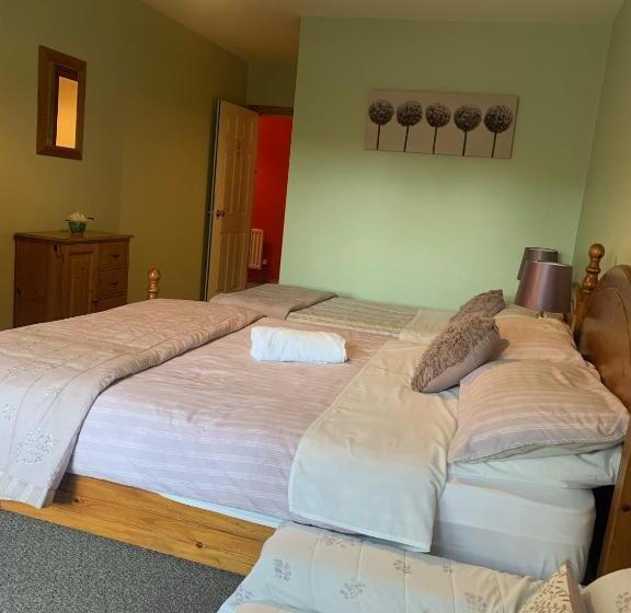 اتاق لوکس سه تخته, Ashfield Bed & Breakfast
