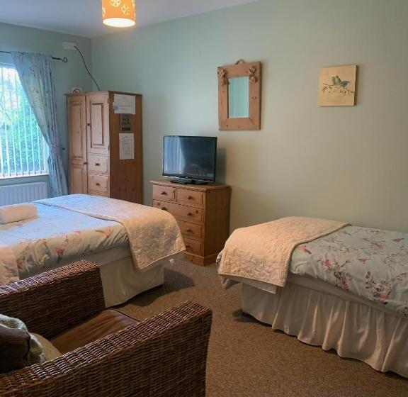 اتاق لوکس سه تخته, Ashfield Bed & Breakfast