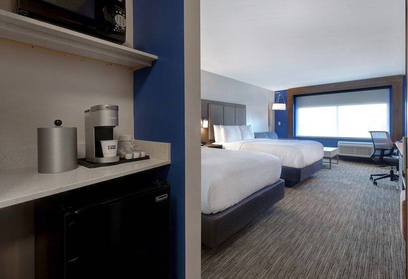 Люкс, Holiday Inn Express & Suites   Brighton, An Ihg