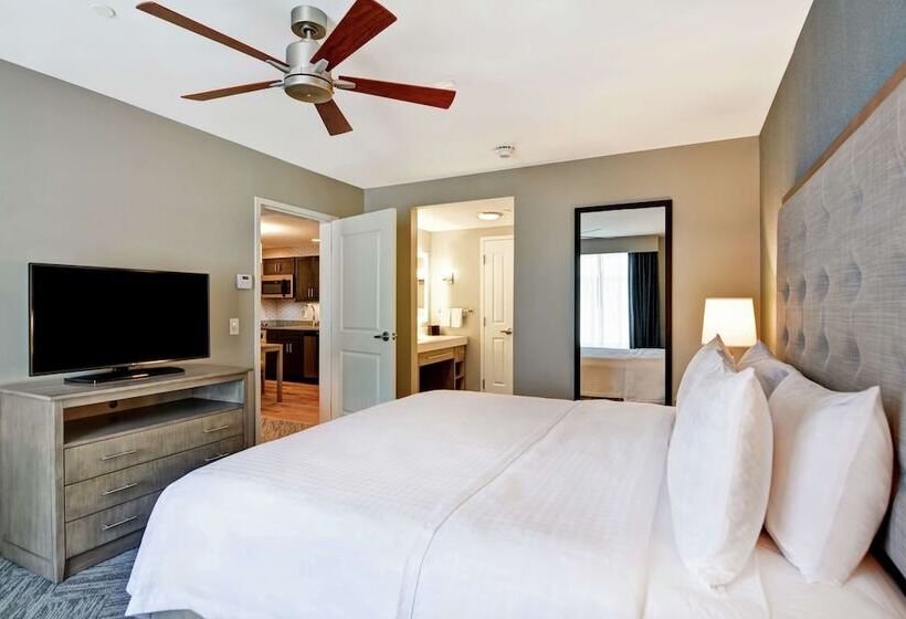 Люкс, Homewood Suites By Hilton Hadley Amherst