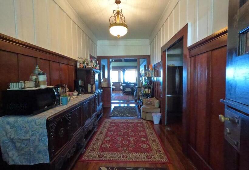 Люкс Кровать Кинг, Hilo Bay Oceanfront Bed And Breakfast