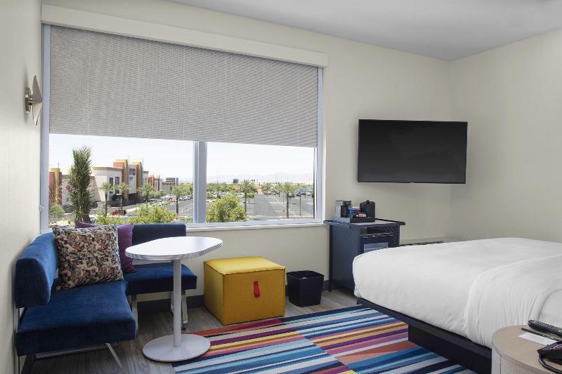 스탠다드 룸, Aloft Glendale At Westgate