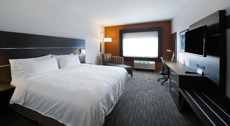 Номер Стандарт Кровать Кинг Адаптированный для Инвалидов, Holiday Inn Express & Suites   Wentzville St Louis West, An Ihg