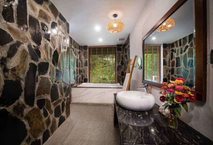 بانگلوی ممتاز, Mai Chau Mountain View Resort