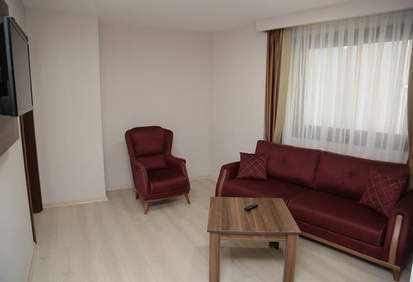 سوییت خانوادگی, Paris Prestige