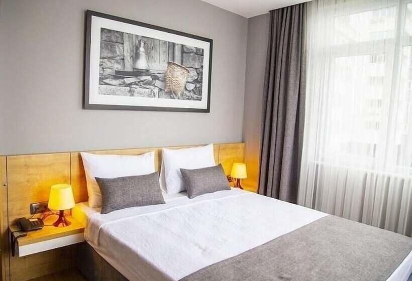 اتاق استاندارد, Uzer Otel