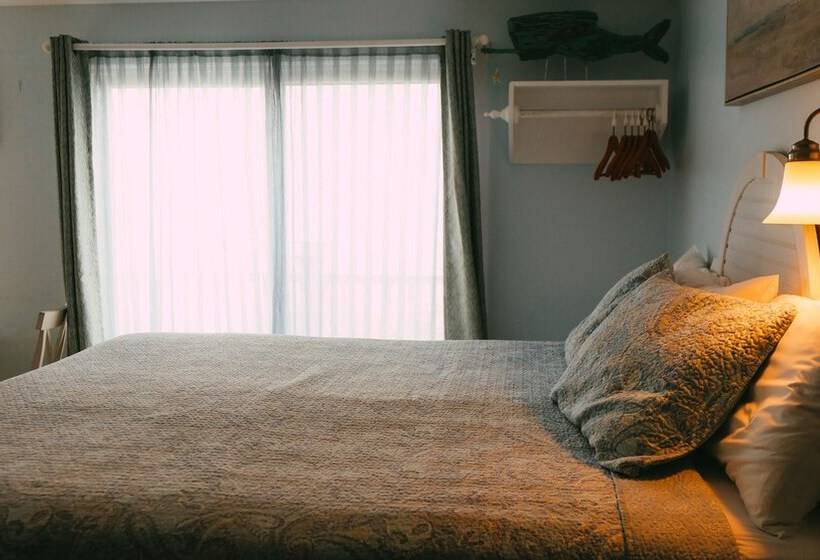 Номер Deluxe Кровать Кинг, Atlantic Motel
