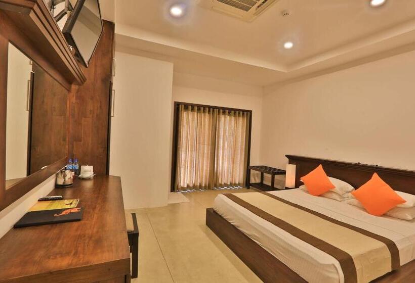 Номер Стандарт, Rajarata Hotel Anuradhapura
