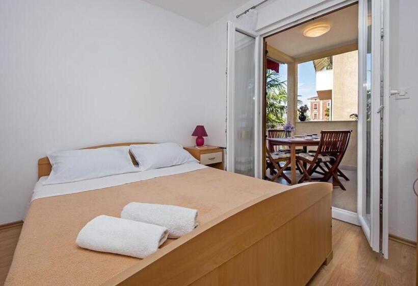 آپارتمان 1 خوابه, Apartments Pino