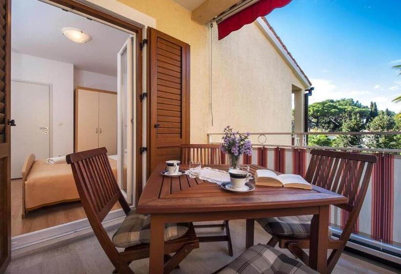 آپارتمان 1 خوابه, Apartments Pino