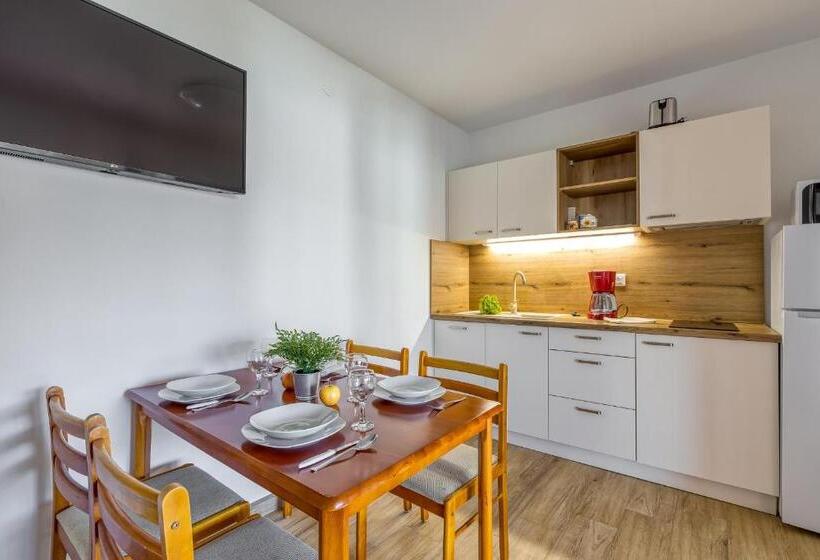 شقة غرفتين, Apartment Complex Silva Rovinj