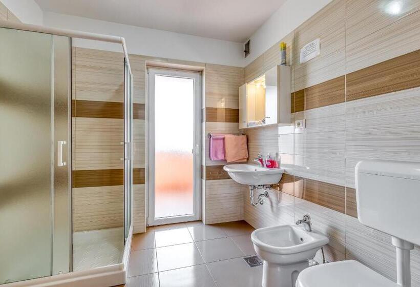 شقة غرفة واحدة, Apartment Complex Silva Rovinj