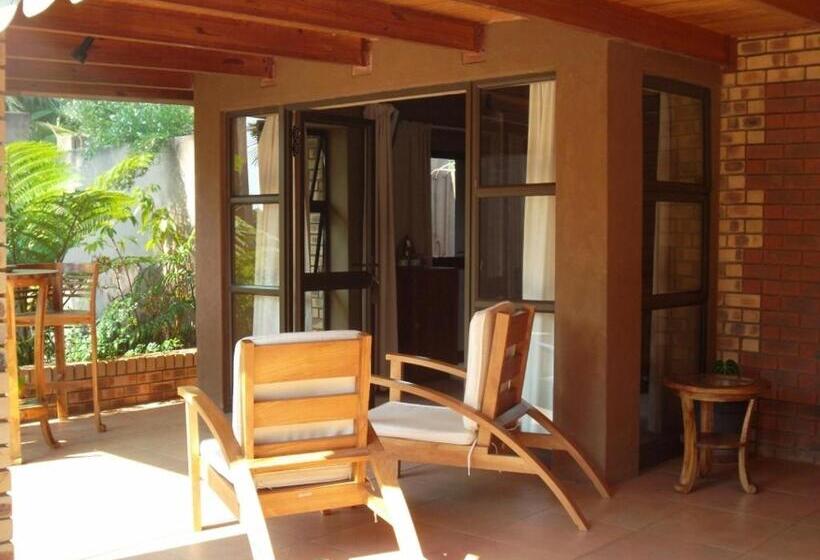 اتاق استاندارد, Ku De Ta B&b
