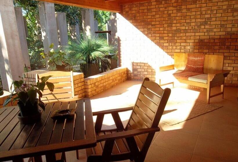 اتاق استاندارد, Ku De Ta B&b