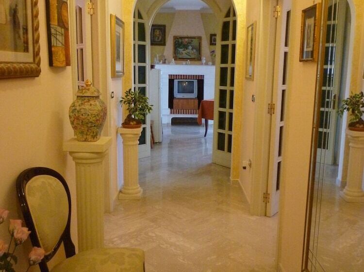 Номер Стандарт, B&b Lu Sule