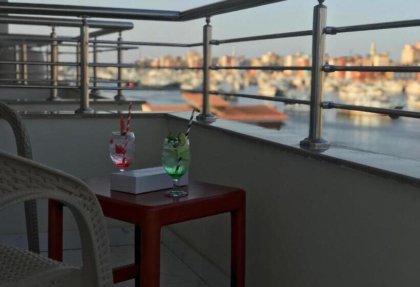 Deluxe room with river view, Dolphin  Ras El Bar