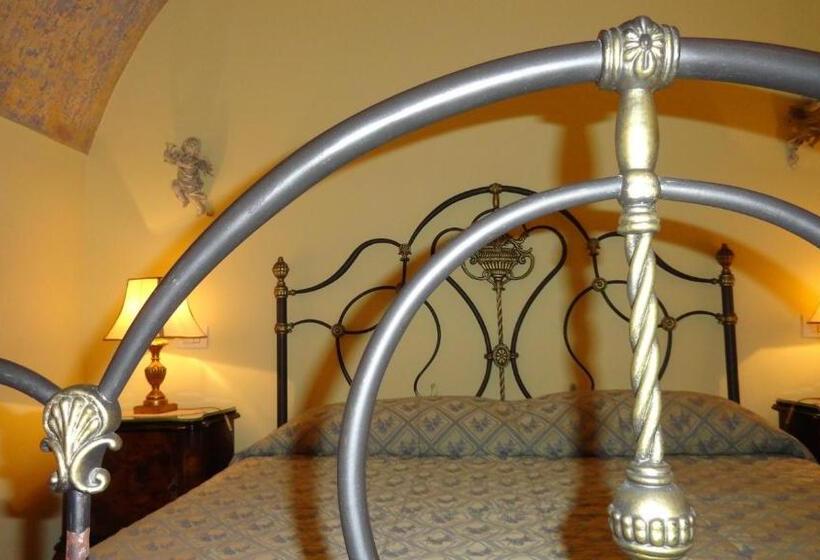 Номер Стандарт, B&b Corti Carmela