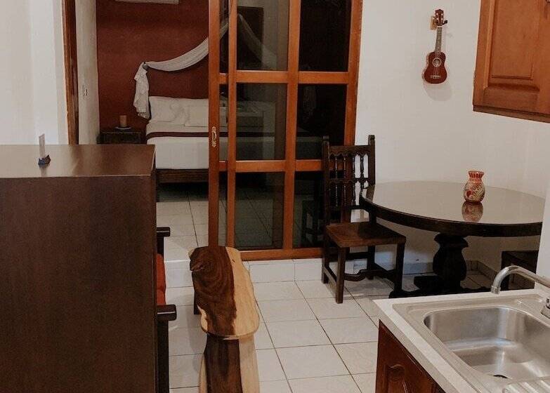 סוויטה, Casa De Olas Boutique