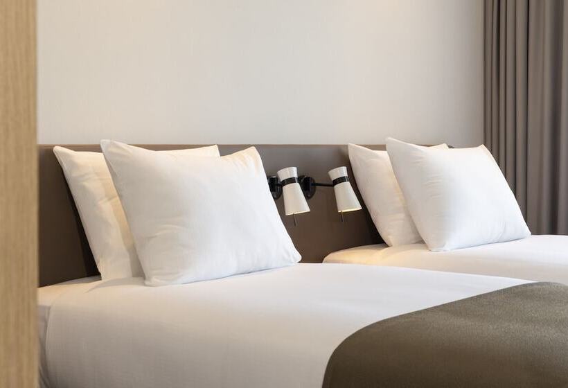 اتاق استاندارد, Holiday Inn   Eindhoven Airport, An Ihg