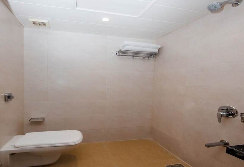 Standard Room, Treebo Trend Dan